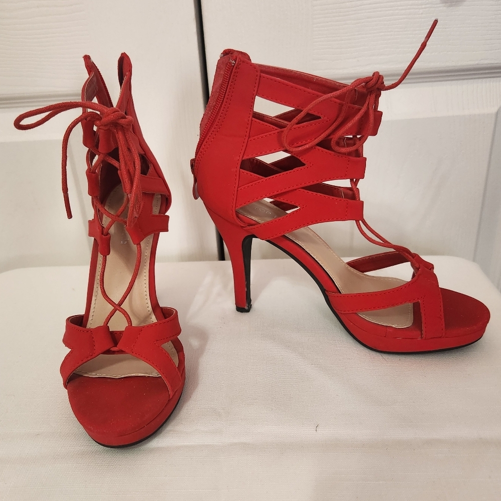 TOP Moda Red Lace-Up Heels - Picture 2 of 5
